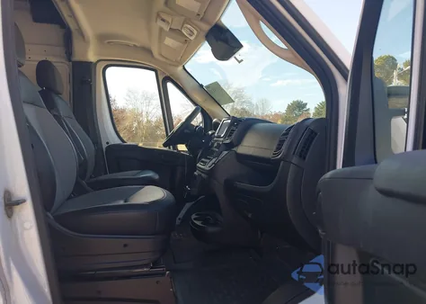 2023 Ram Promaster 2500 High Roof 159 Wb z USA, uszkodzony, nr VIN 3C6LRVDGXPE577778